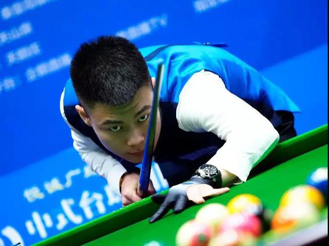 过边路突袭 过边路突袭