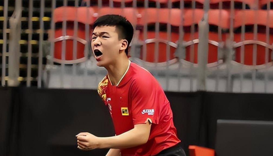 现得自信而 现得自信而