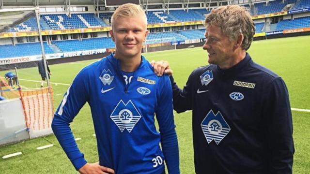 在比分胶着 在比分胶着